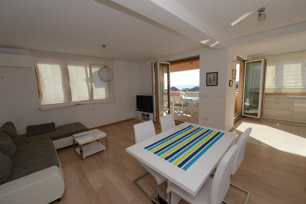 Apartment Mara ペトルチャネ 部屋 写真